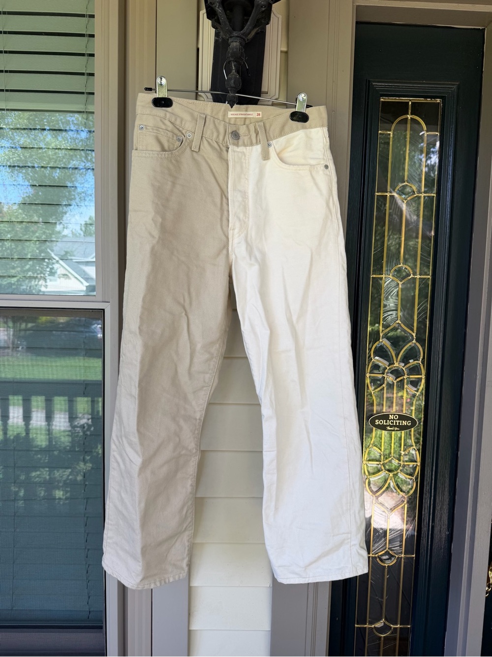 Levi's Two-Tone Straight-Leg Jeans in Beige and Off-White